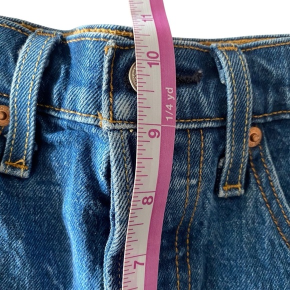 Levi's 501 Premium Denim Blue Cut Off's Medium Wash Jean Shorts Sz 26 - Picture 7 of 11